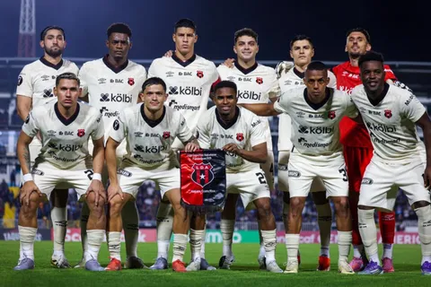 Alajuelense contará con dos figuras. (Foto: LDA)
