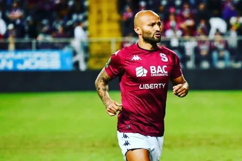 Lesión dejará por fuera a figura estelar del Saprissa por el resto del torneo
