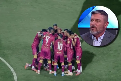 Rolando Fonseca destrozó a Saprissa.