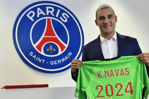 Keylor Navas renueva hasta 2024 con el PSG
