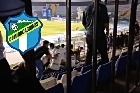 Guatemala: aficionados de Comunicaciones se fueron a los golpes en el Clásico ante Municipal [VIDEO]