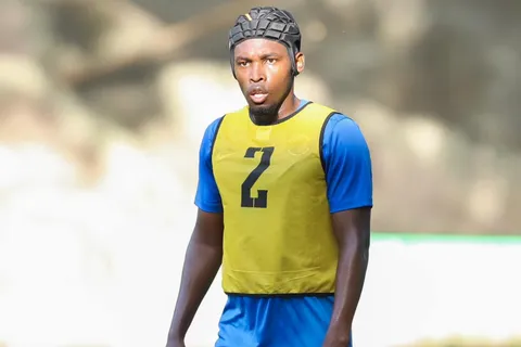 Alberth Elis vuelve a Europa para definir su futuro