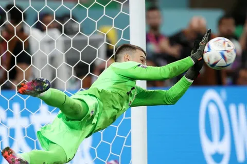 El arquero que se destaca en el Mundial de Qatar y complicaría el futuro de Keylor Navas
