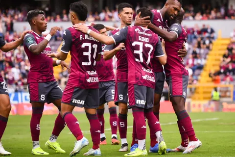 Ex Saprissa se queda sin lugar en su equipo.