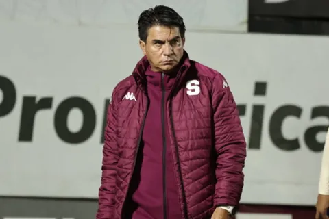 Vladimir Quesada resaltó el nivel de Saprissa.