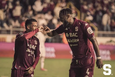 Saprissa enamoró con su goleada sobre Sporting.