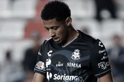 "Que no vuelva nunca": Choco Lozano recibe la peor noticia en México y toda Honduras está pendiente