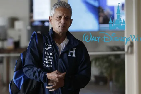 "Llevarlo a Disney World": Reinaldo Rueda impacta a toda Honduras con lo que dijo camino al Mundial 2026