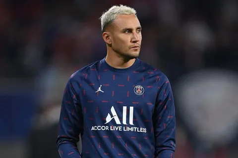 ¿Cuánto gana Keylor Navas al año en el PSG?