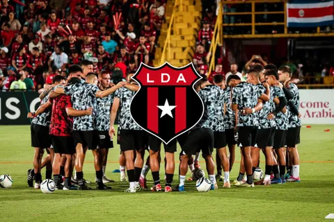 Alajuelense podría perder una figura.