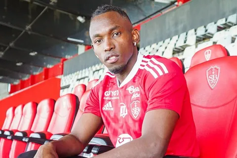 Alberth Elis regresa a la Ligue 1 de Francia con nuevo equipo