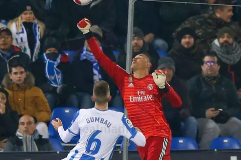 Keylor se lleva todos los elogios tras sufrido pase en Copa del Rey
