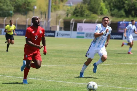 Panamá cae ante Argentina en su segundo partido del Torneo Maurice Revello