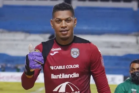 El secreto de Denovan Torres para detener los penales