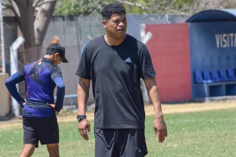 Ronald La Bala Gómez volverá a entrenar a un equipo del futbol de Guatemala