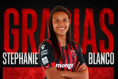 Stephanie Blanco se va al fútbol europeo