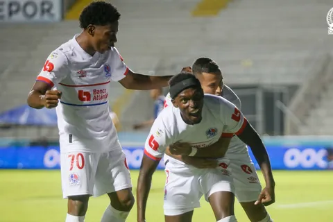 Olimpia presenta duro problema en Concacaf para el juego contra Hércules en la Copa Centroamericana