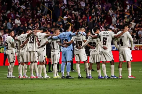 alajuelense-saprissa-clasico nacional