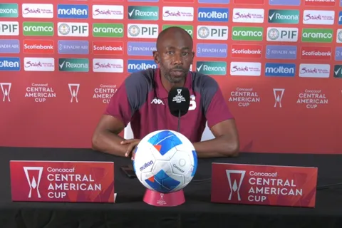 Wanchope está en la cuerda floja.