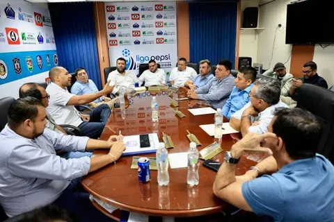 Liga Mayor de El Salvador: clubes recibirán una ayuda económica