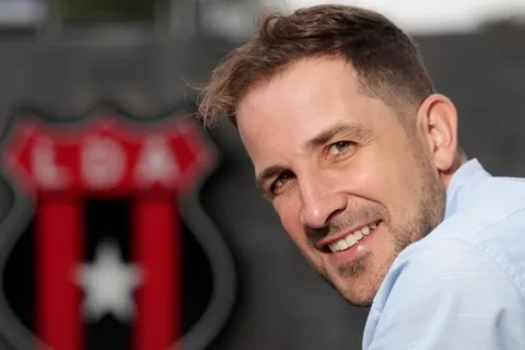 ¡No más! Se acabó la era de Agustín Lleida en Alajuelense