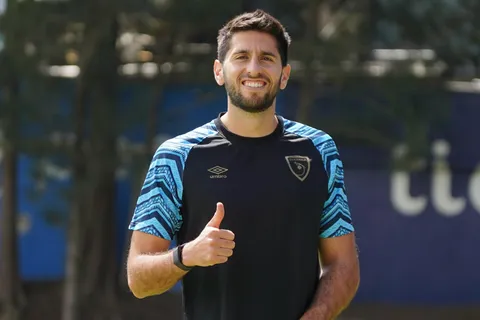 Nicolas Samayoa se integró a la Selección de Guatemala con la duda de su lesión sufrida