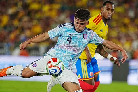 Manfred Ugalde brilló ante Colombia y estos son los clubes de Europa que podrían sacarlo del Spartak de Moscú: "Es momento"