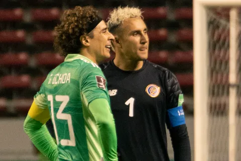Guillermo Ochoa se queda con un equipo que había buscado a Keylor Navas. (Foto: Getty Images)