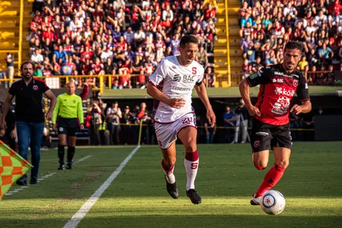 Clausura 2023 de Costa Rica: cuándo y contra quiénes juegan Saprissa y Alajuelense por la fecha 18 de Liga Promérica