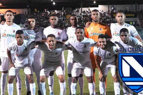 El Fantasma Figueroa le “robaría” un lateral izquierdo a Thomas Christiansen en la selección