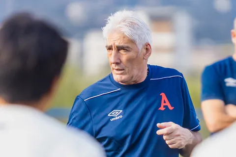 La promesa de Ernesto Corti que ilusiona a los aficionados de Alianza