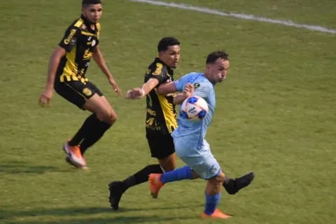 Motagua sigue a la cabeza; Real España complicó su clasificación
