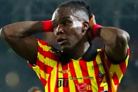 Crisis de por medio: Rubilio Castillo se prepara para su primer clásico en Colombia