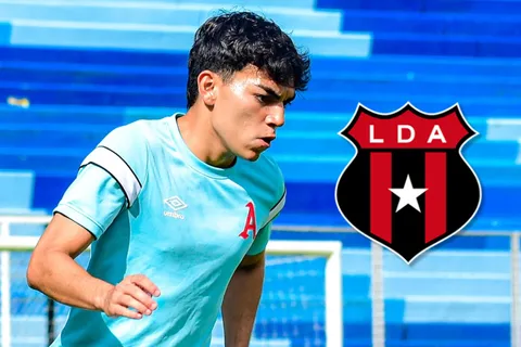 Peligra el futuro de Leo Menjívar: Alianza inició una limpia y pone en alerta a Alajuelense
