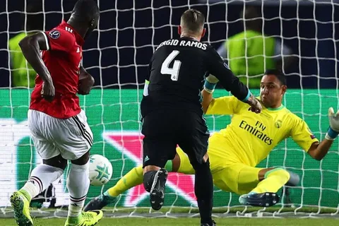 Keylor Navas está estudiando inglés… ¿Pensando en la Premier League?