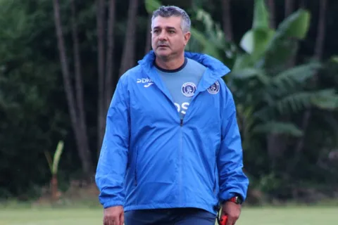 Insólito: Diego Vázquez volvió a ser suspendido y se pierde más juegos de Motagua
