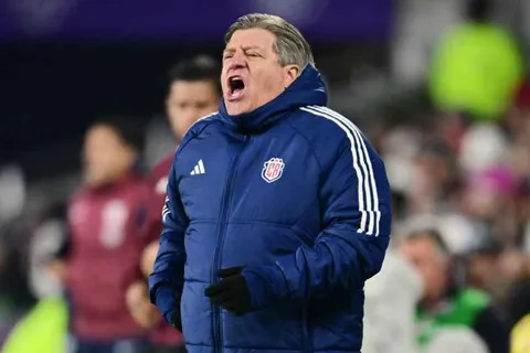 costa rica-eliminatorias-piojo herrera