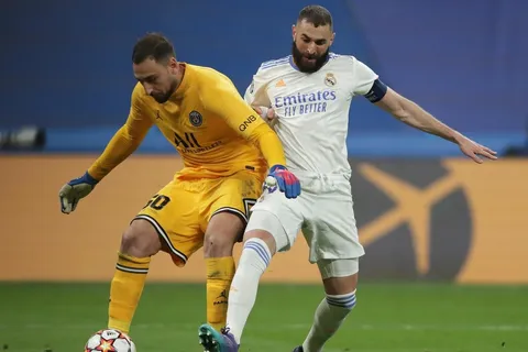 El grosero error de Gianluigi Donnarumma que contribuyó en la eliminación del PSG ante Real Madrid