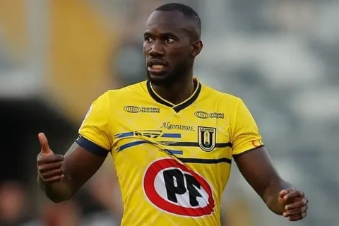 ¡Doblete panameño en Chile! Cecilio Waterman le anotó dos goles a Colo-Colo