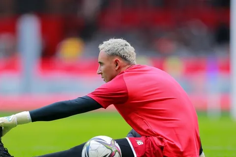 Cuál es el estado de Keylor Navas tras quedar afuera de la convocatoria del PSG ante Mónaco