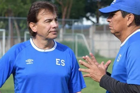 Carlos De los Cobos confirma primera convocatoria de El Salvador