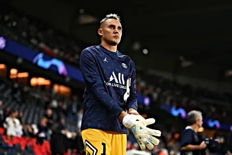 Keylor Navas se recuperó de su lesión y apunta para la Champions con PSG
