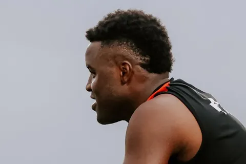 Joel Campbell definió su futuro.