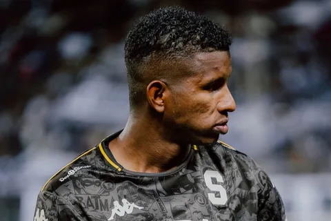 Fidel Escobar tendría fecha de regreso.
