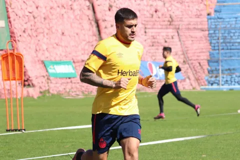 Ramiro Rocca se unió a los entrenamientos de Municipal de Guatemala