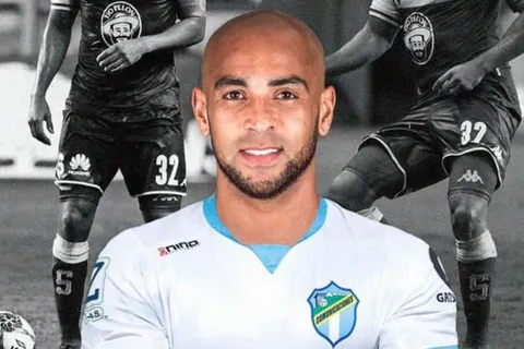 Alexander Robinson ya no es jugador de Comunicaciones ¿Vuelve a Costa Rica?