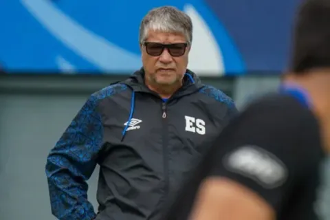 Bolillo Gómez confirma la peor noticia: El Salvador pierde a una figura para lo que resta de Eliminatorias al Mundial 2026
