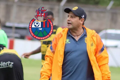 Jeaustin Campos y Real España evitan un fichaje bomba de Municipal