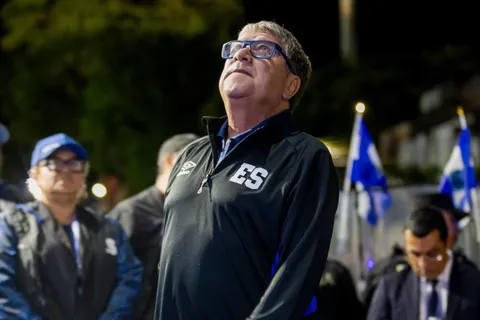 El Bolillo Gómez en el ojo del huracán: Leyenda de El Salvador pide cambios tras los constantes tropiezos en la Eliminatoria Mundialista