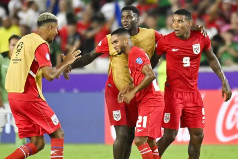 ¡Cerca de ser despedido! Seleccionado de Panamá con graves problemas en su club